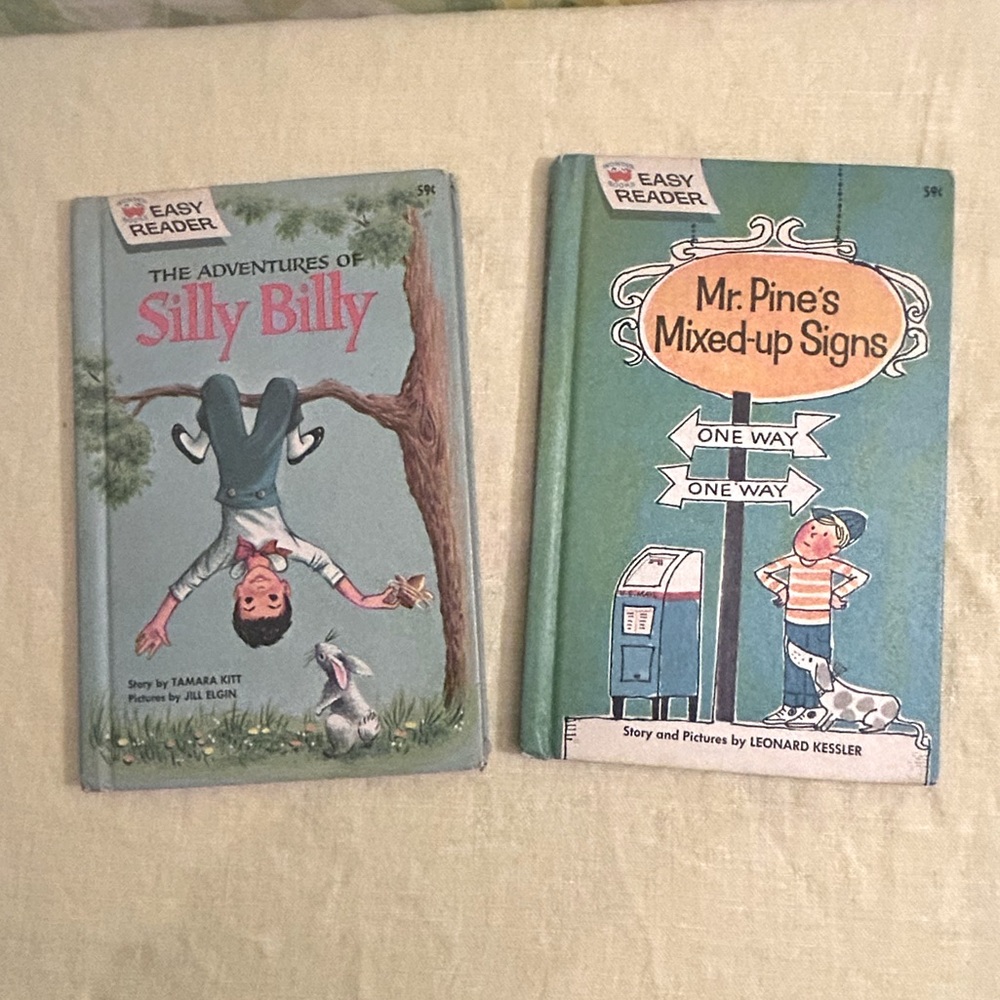 Easy Reader Mr. Pines Mixed-Up Signs and Silly Billy